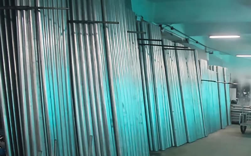 metal-warehouse-2
