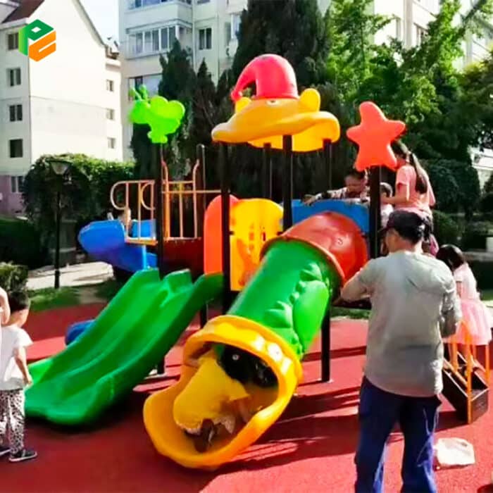 Kindergarten-Playground-Equipment-with-Slide