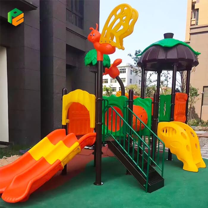 Outdoor-Play-Equipment-with-Tunnel-for-Preschoolers