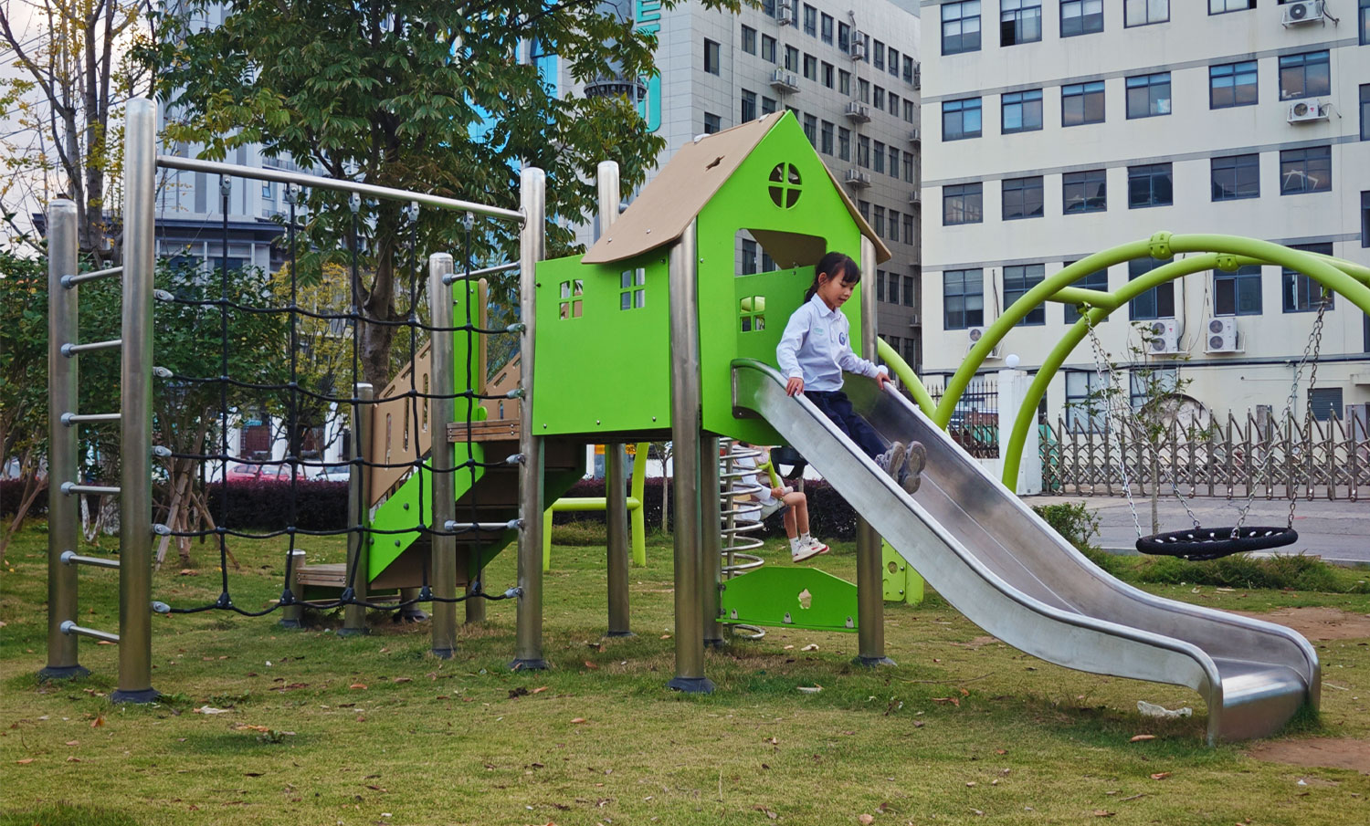 How to Import Children’s Playgrounds from China